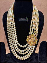 Groom Moti Kundan Mala