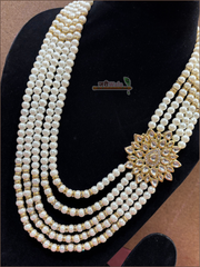 Groom Moti Kundan Mala