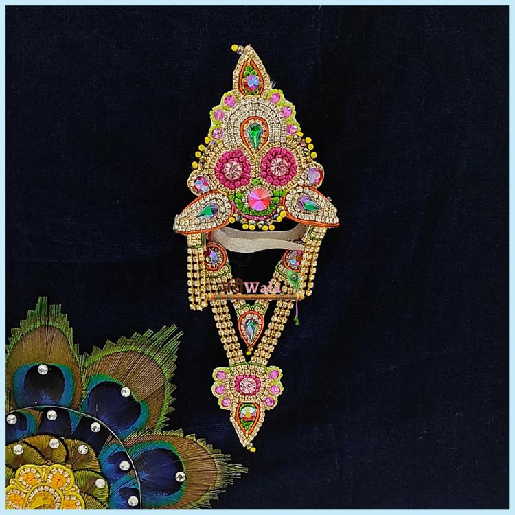 LG Magenta & Green Mukut Mala Set